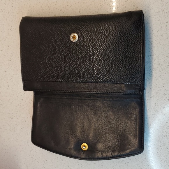 CHANEL Caviar leather wallet - Picture 6 of 13